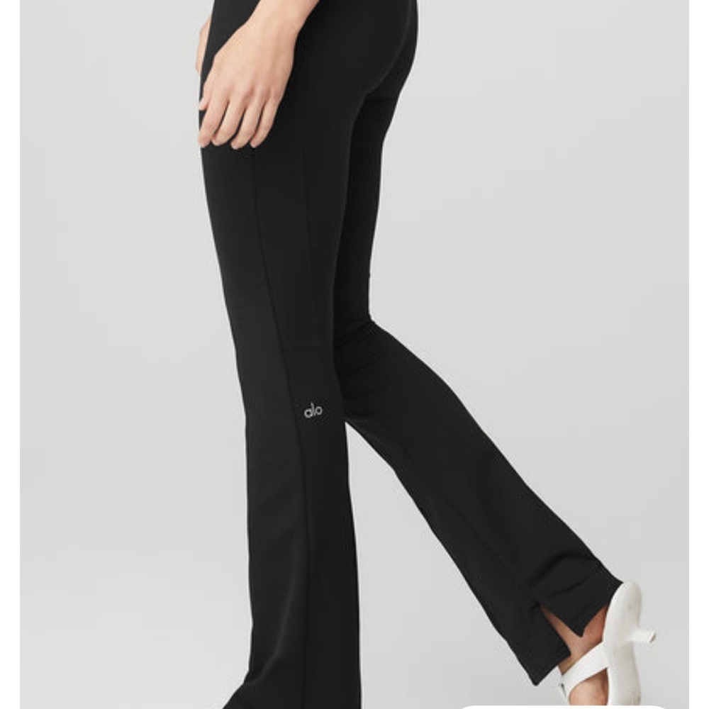 Alo Leggings